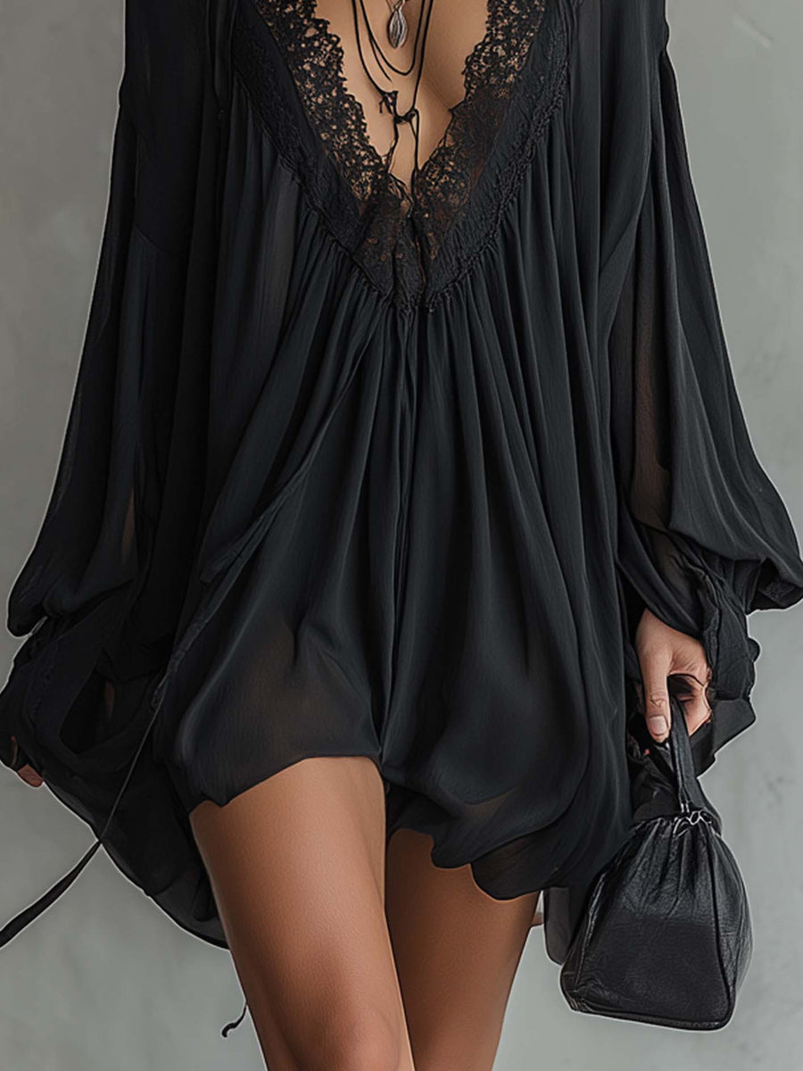 Laura – Abito Mini in Chiffon Nero con Décolleté in Pizzo da donna