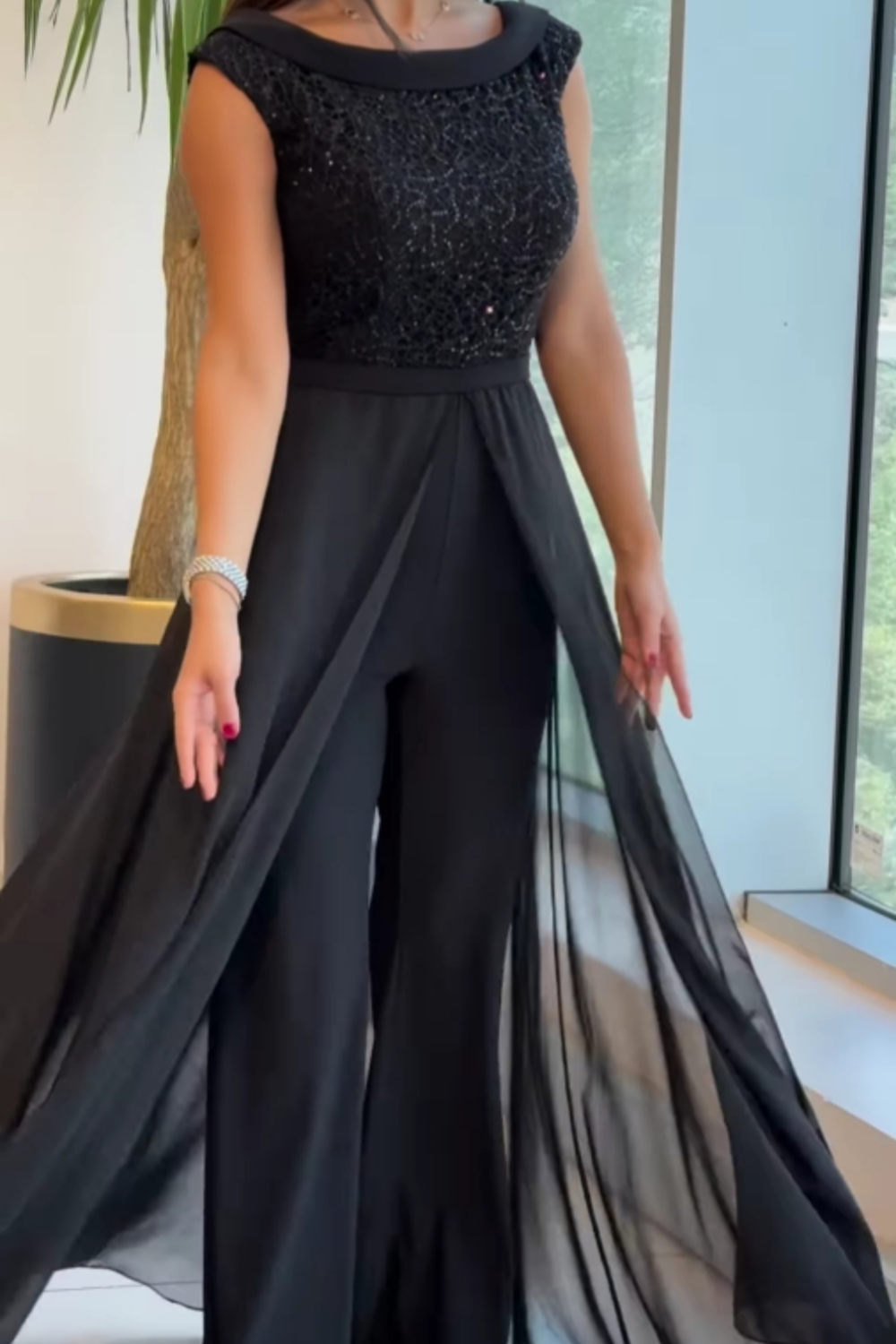 Louna™ | Tuta Elegante Senza Maniche
