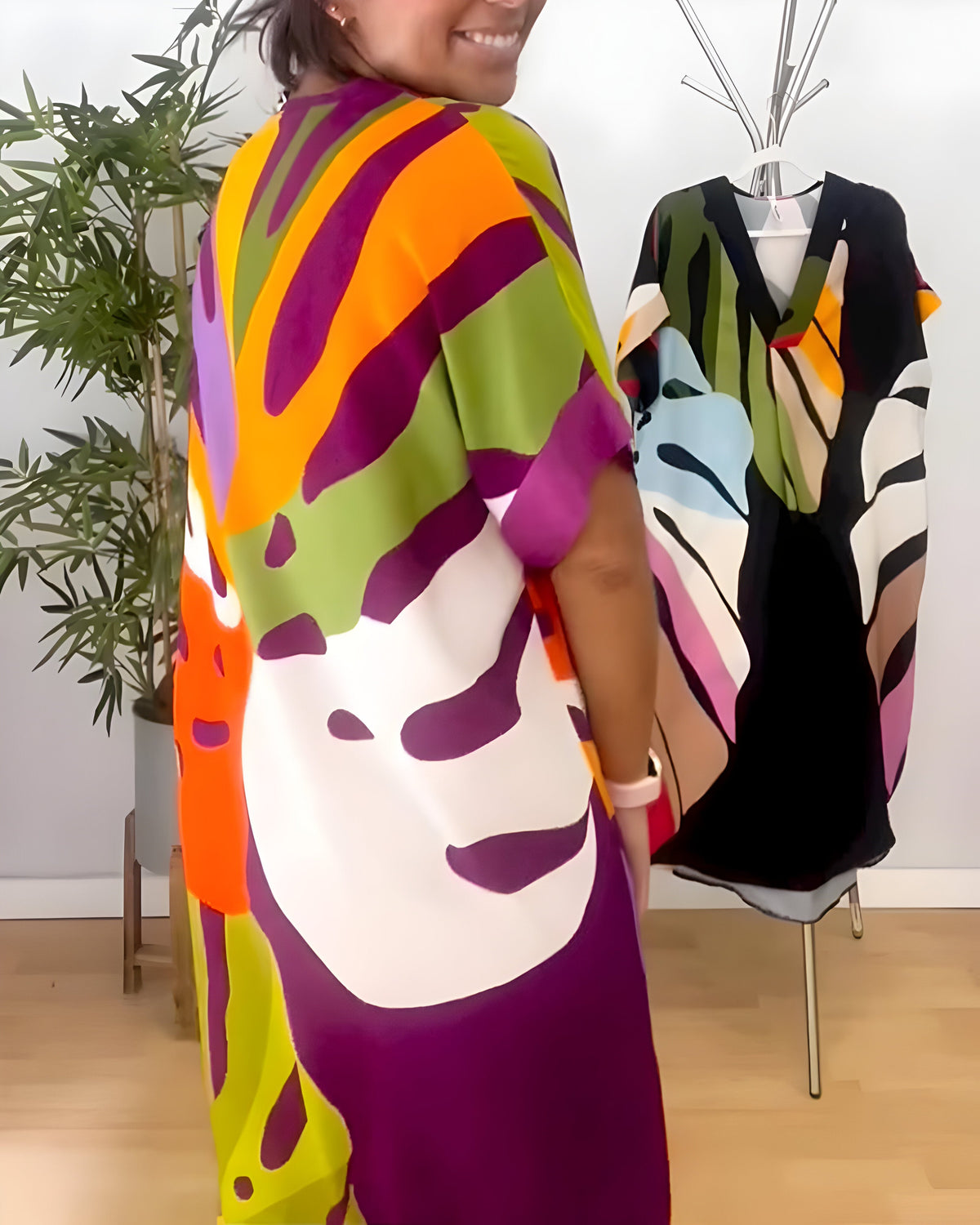 Roos™ | Abito casual con stampa di foglie colorate