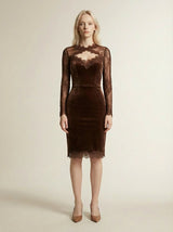 SOFIE | Robe Mini Velours Castanho con Pizzo Elegante