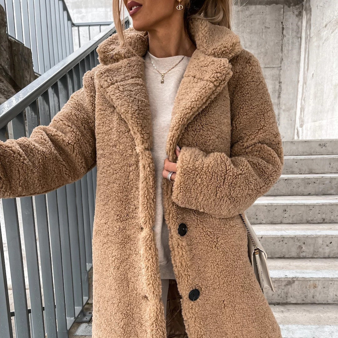 FLAVIA™ | CAPPOTTO TEDDY FATTO LA MANO