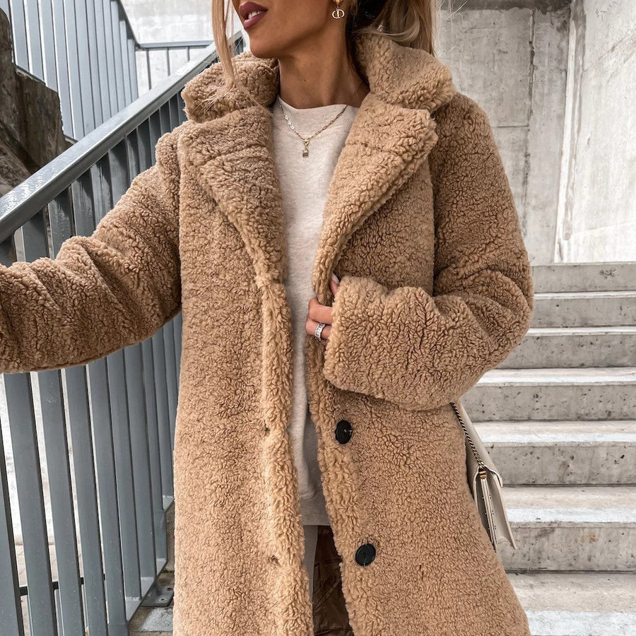 FLAVIA™ | CAPPOTTO TEDDY FATTO LA MANO