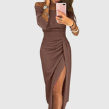 Isabeau | Abito maxi halter chic con um colorete elegante e fluido