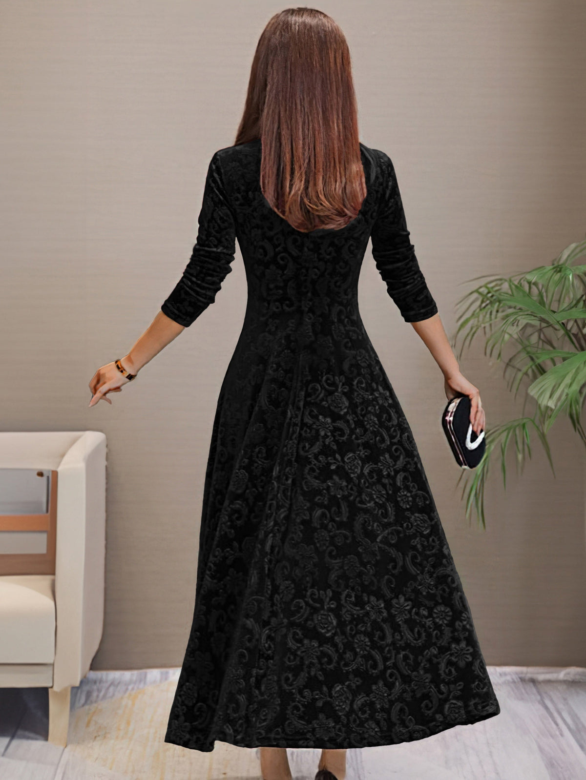 Denise | Elegante abito di festa em veludo con scollo a V