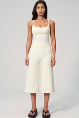 Nexus - Completo Top a Spalline e Pantaloni Corti a Gamba Larga per Donna