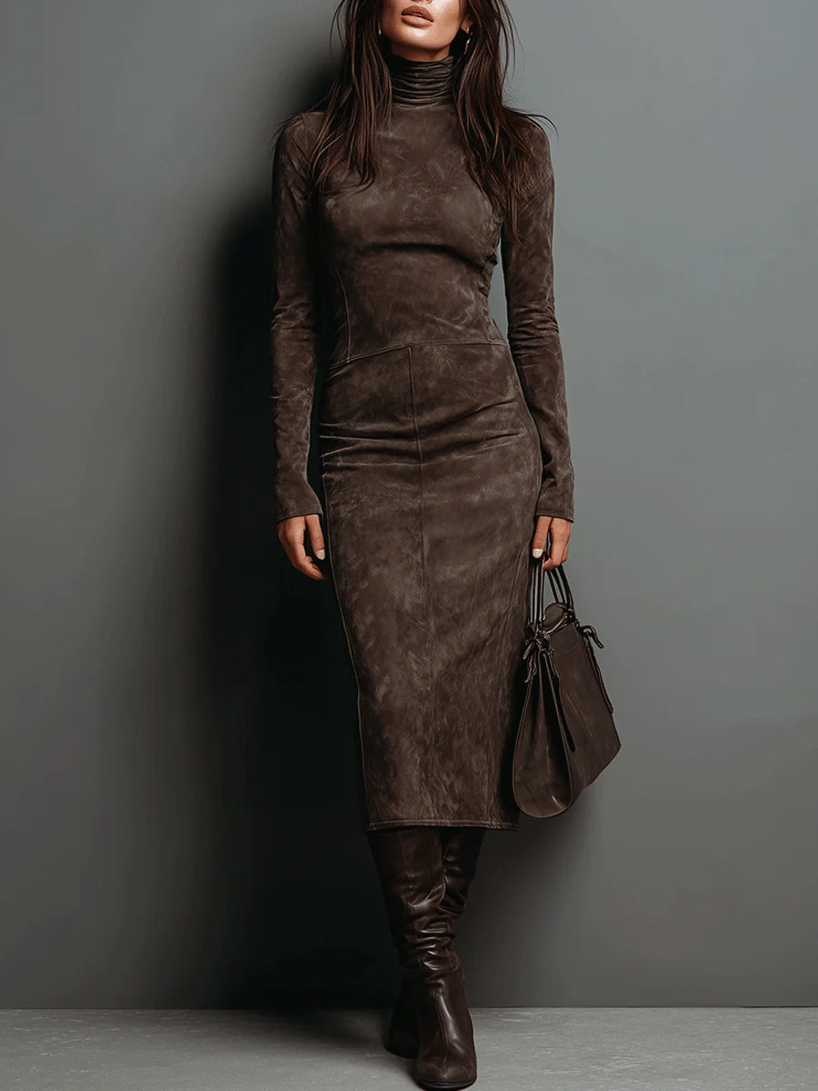 Ilaria | Abito Midi in Suede con Collo Alto e Maniche Lunghe