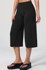 Nexus - Completo Top a Spalline e Pantaloni Corti a Gamba Larga per Donna