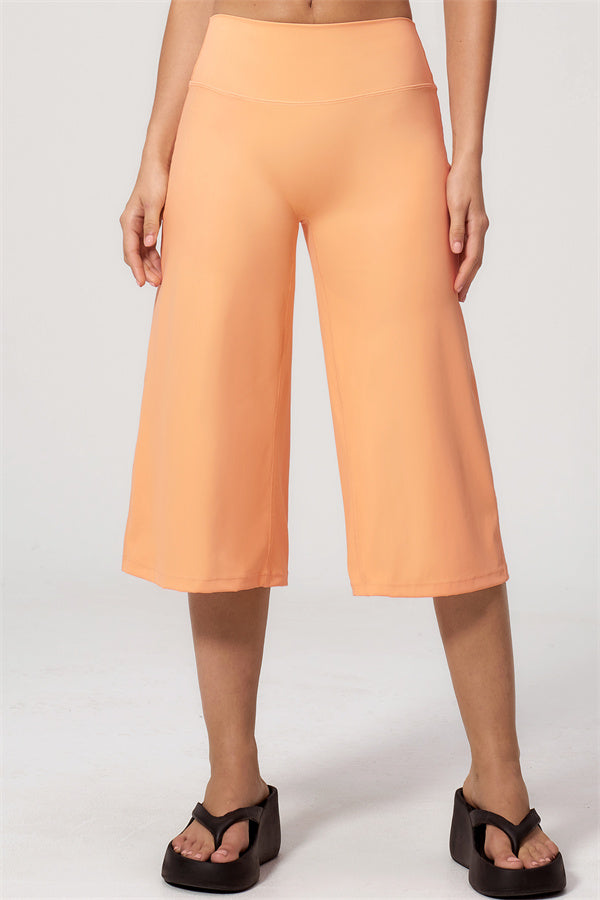 Nexus - Completo Top a Spalline e Pantaloni Corti a Gamba Larga per Donna