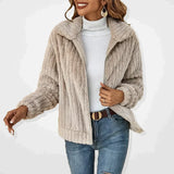 SVEVA™ | Cardigan in Peluche Elegante da Donna