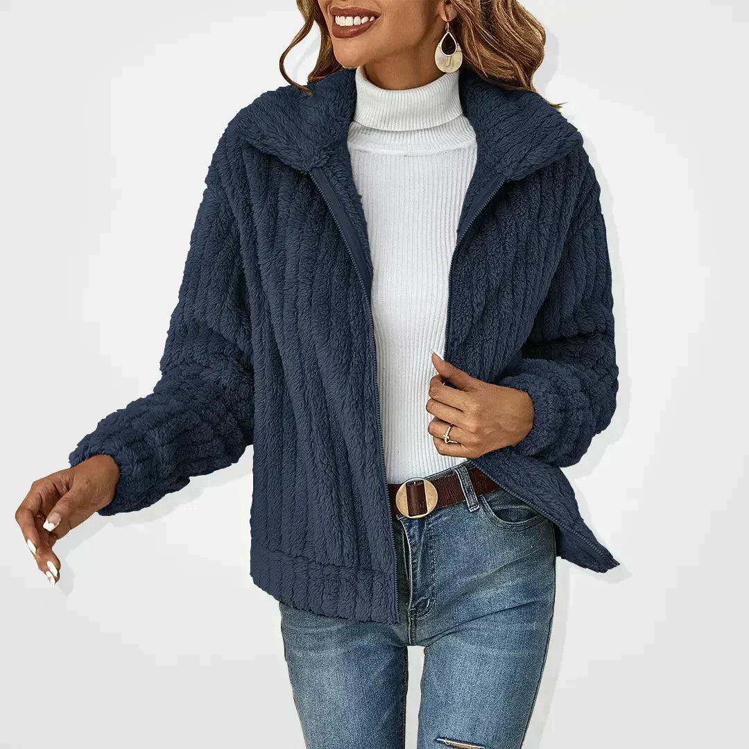 SVEVA™ | Cardigan in Peluche Elegante da Donna