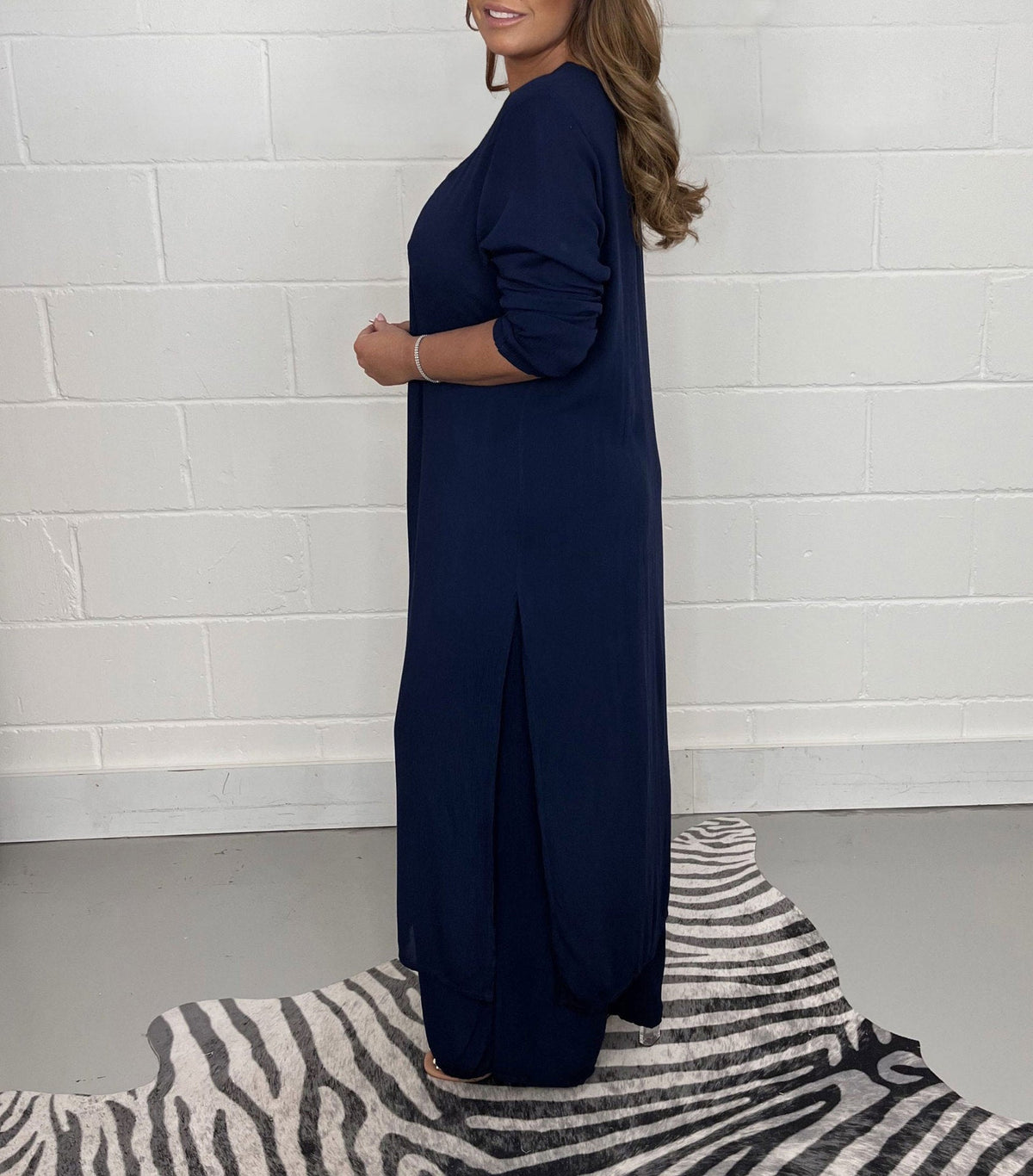 Alejandra | Set Casual Due Pezzi con Scollo a V da Donna