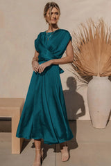 Kyra™ | Abito di cetim elegante