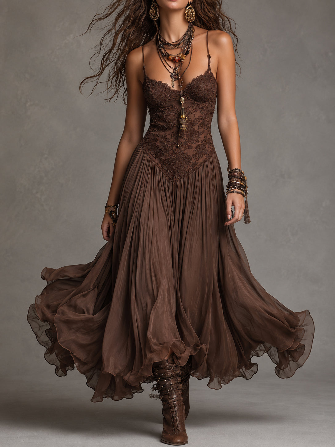 Natalia - Abito Maxi in Chiffon con Pannelli in Pizzo Marrone Scuro per Donna