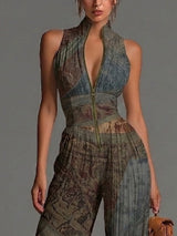 Rosario - Tuta in chiffon a taglio largo con pieghe, senza maniche, chiusura e stampa etnica bohemien per Donna