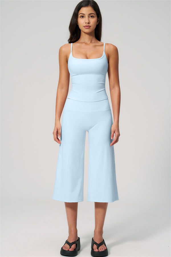 Nexus - Completo Top a Spalline e Pantaloni Corti a Gamba Larga per Donna
