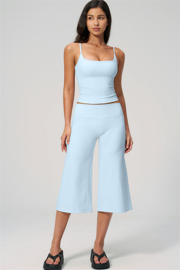 Nexus - Completo Top a Spalline e Pantaloni Corti a Gamba Larga per Donna