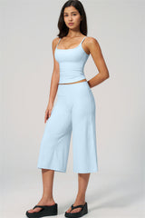 Nexus - Completo Top a Spalline e Pantaloni Corti a Gamba Larga per Donna