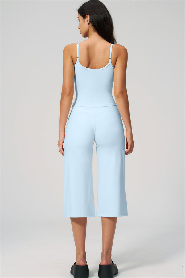 Nexus - Completo Top a Spalline e Pantaloni Corti a Gamba Larga per Donna