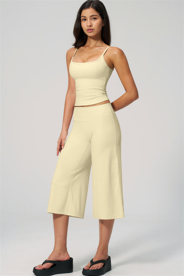 Nexus - Completo Top a Spalline e Pantaloni Corti a Gamba Larga per Donna