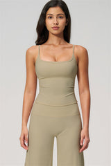Nexus - Completo Top a Spalline e Pantaloni Corti a Gamba Larga per Donna