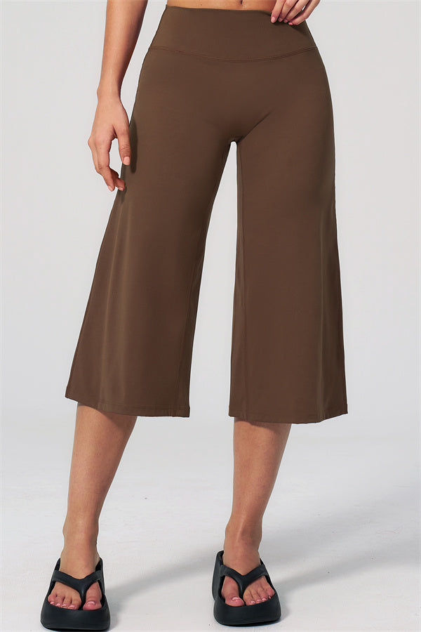 Nexus - Completo Top a Spalline e Pantaloni Corti a Gamba Larga per Donna