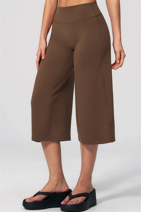 Nexus - Completo Top a Spalline e Pantaloni Corti a Gamba Larga per Donna