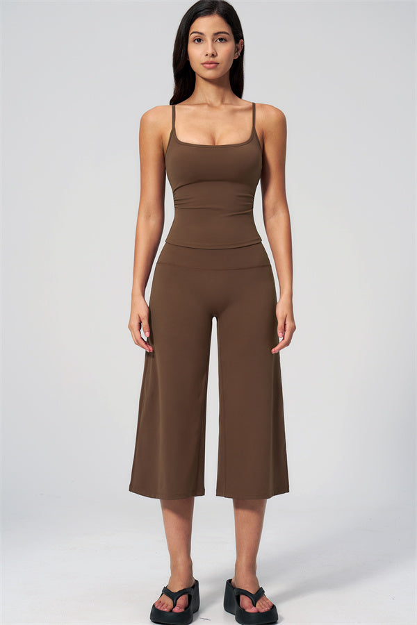 Nexus - Completo Top a Spalline e Pantaloni Corti a Gamba Larga per Donna
