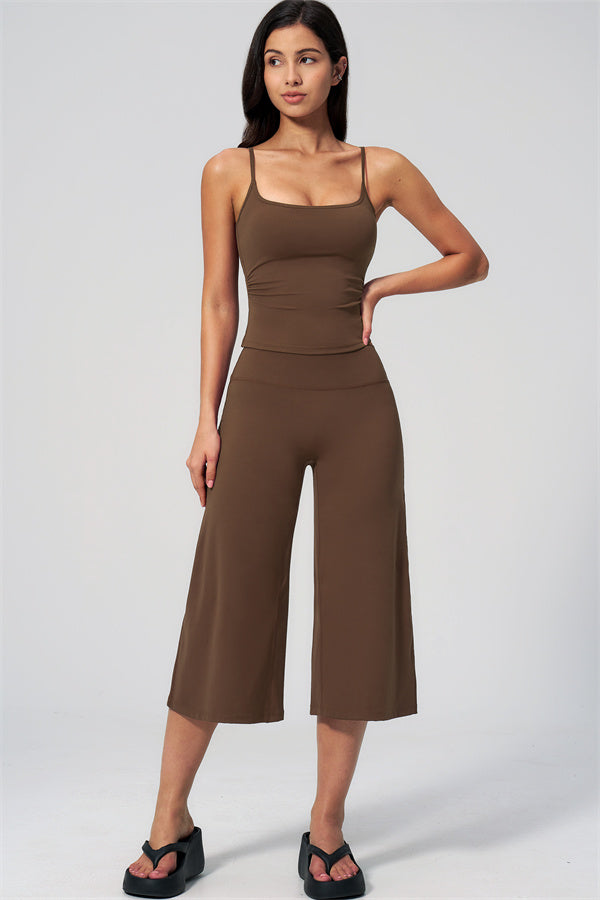 Nexus - Completo Top a Spalline e Pantaloni Corti a Gamba Larga per Donna