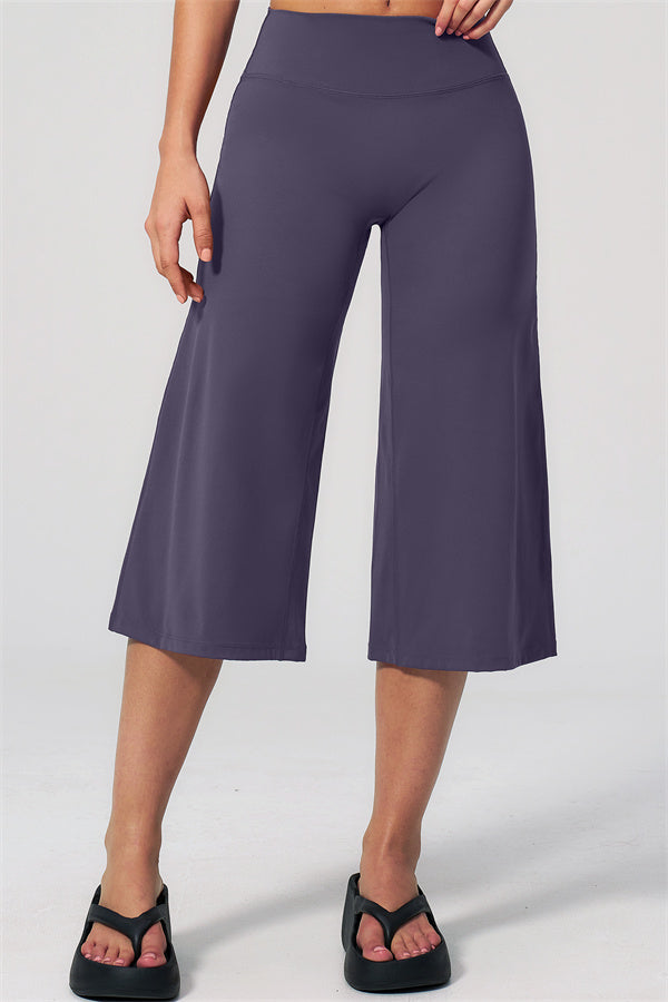 Nexus - Completo Top a Spalline e Pantaloni Corti a Gamba Larga per Donna