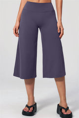 Nexus - Completo Top a Spalline e Pantaloni Corti a Gamba Larga per Donna