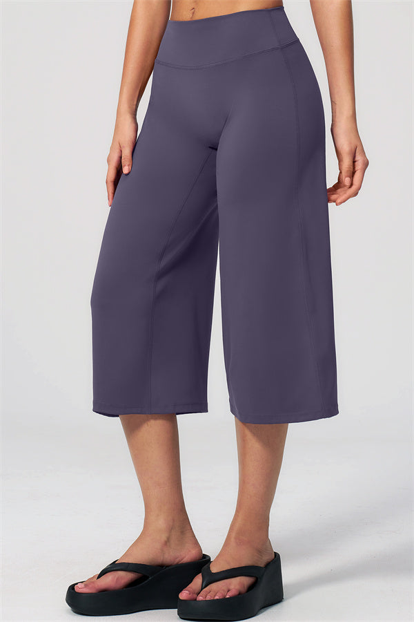 Nexus - Completo Top a Spalline e Pantaloni Corti a Gamba Larga per Donna