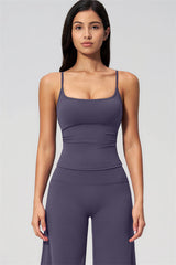 Nexus - Completo Top a Spalline e Pantaloni Corti a Gamba Larga per Donna