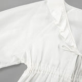 Set di blusa con babados Alexa, laço e shorts