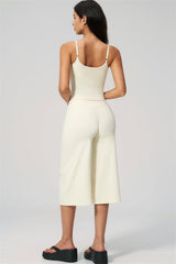 Nexus - Completo Top a Spalline e Pantaloni Corti a Gamba Larga per Donna