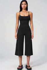 Nexus - Completo Top a Spalline e Pantaloni Corti a Gamba Larga per Donna