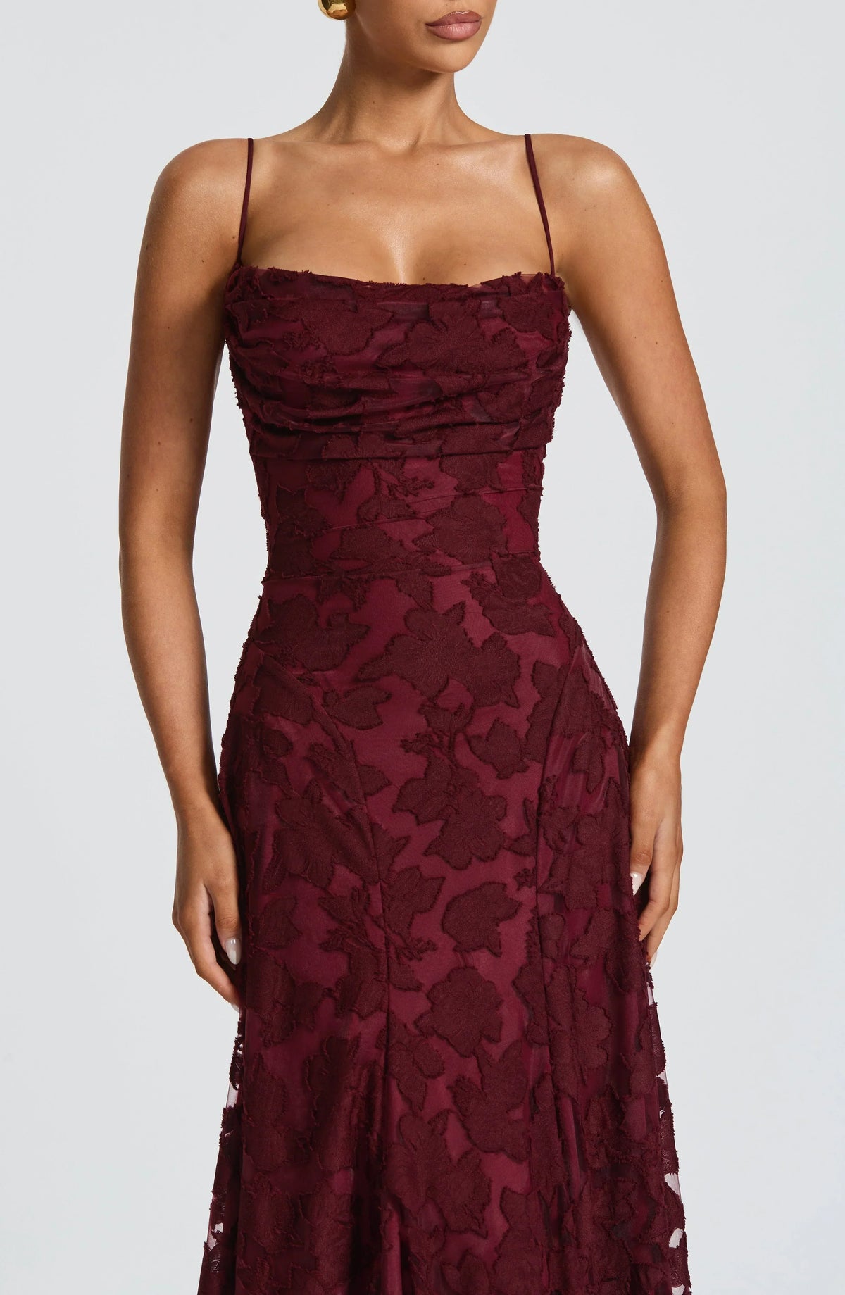 Rhoda™ – Eleganza fluida no stile maxi intemporal