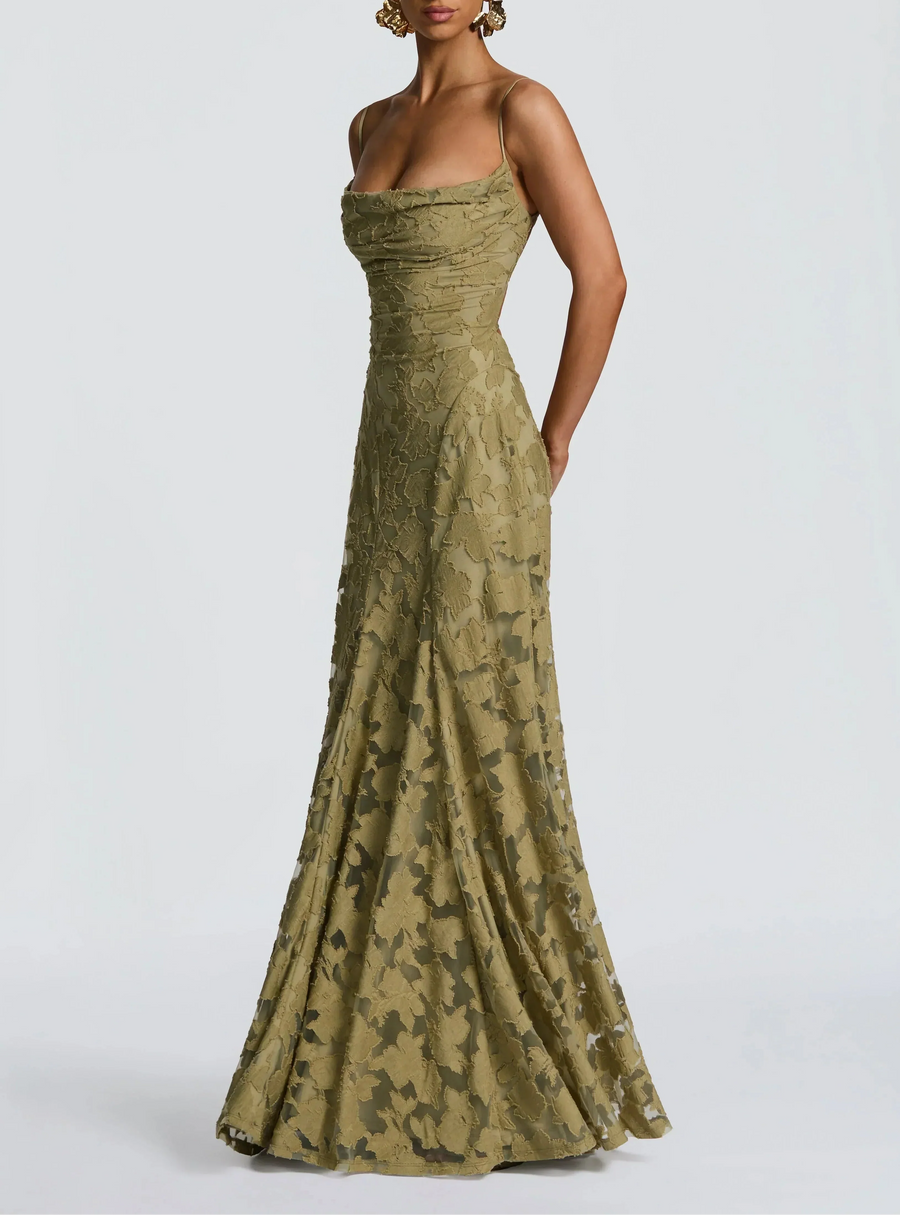 Rhoda™ – Eleganza fluida no stile maxi intemporal