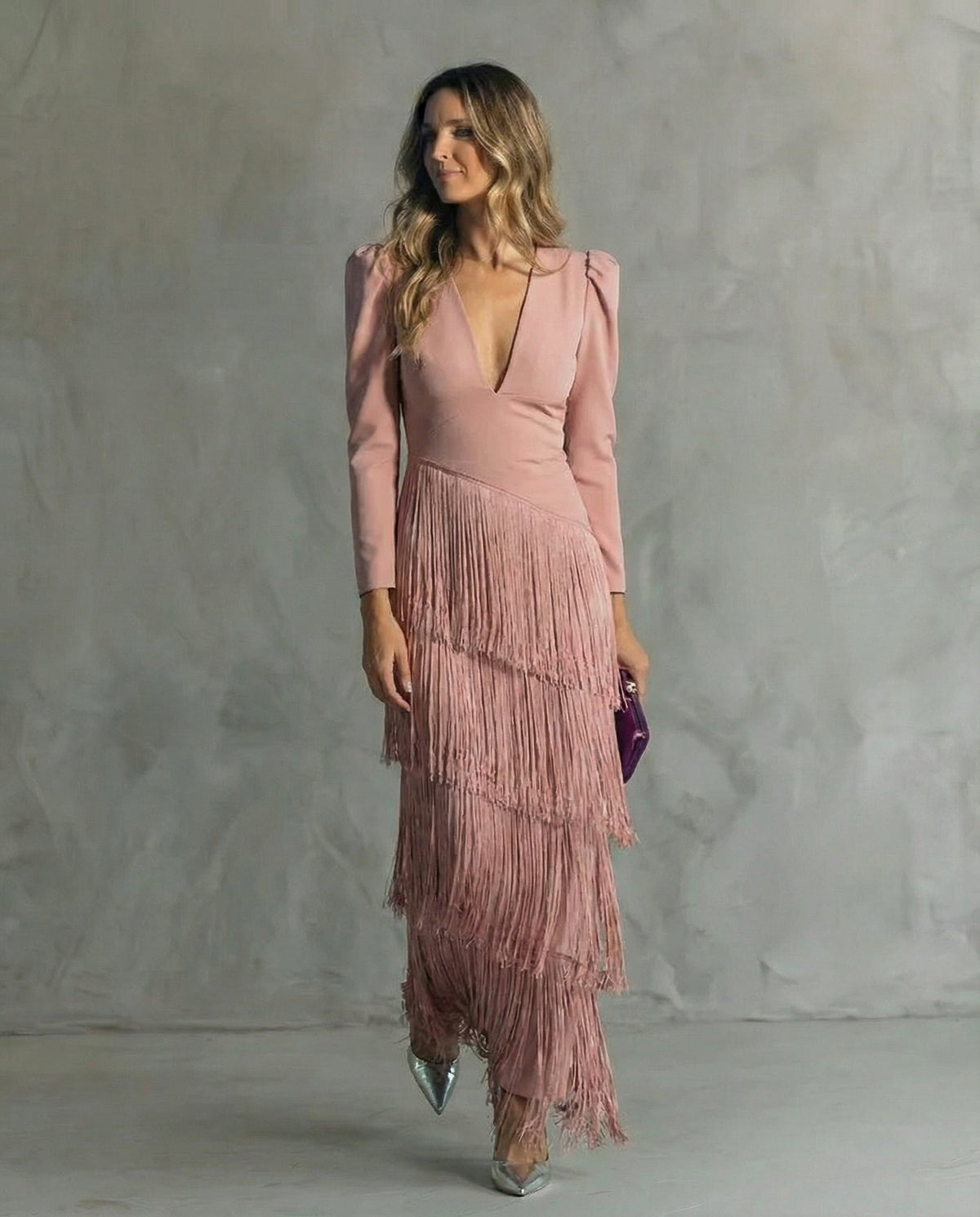 Clara · Abito elegante da donna con maniche di frange