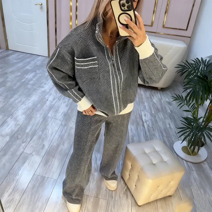 Luisa | Set Stile Rilassato con Tocco Urbano da Donna